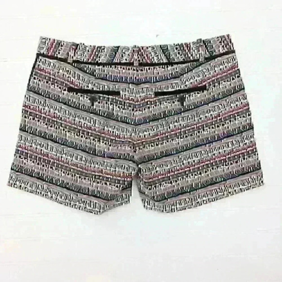 Limited Textured Print Shorts - Picture 2 of 3